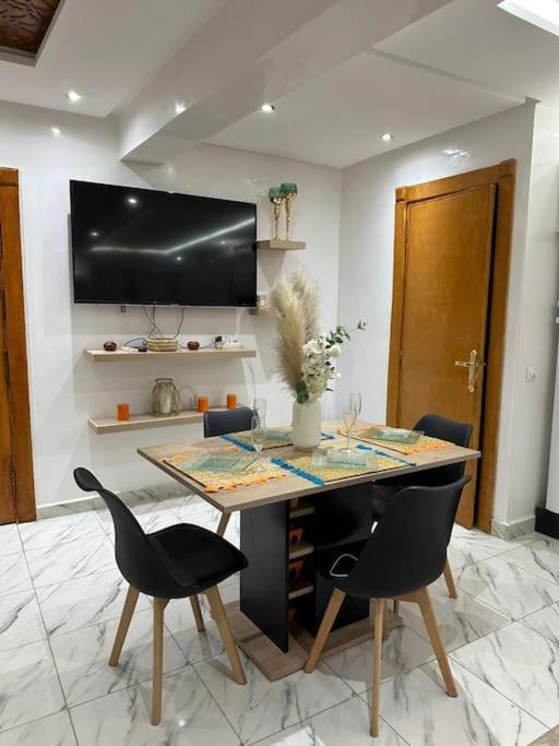 Apartment Chic Avec Piscine Gueliz Marrakesch